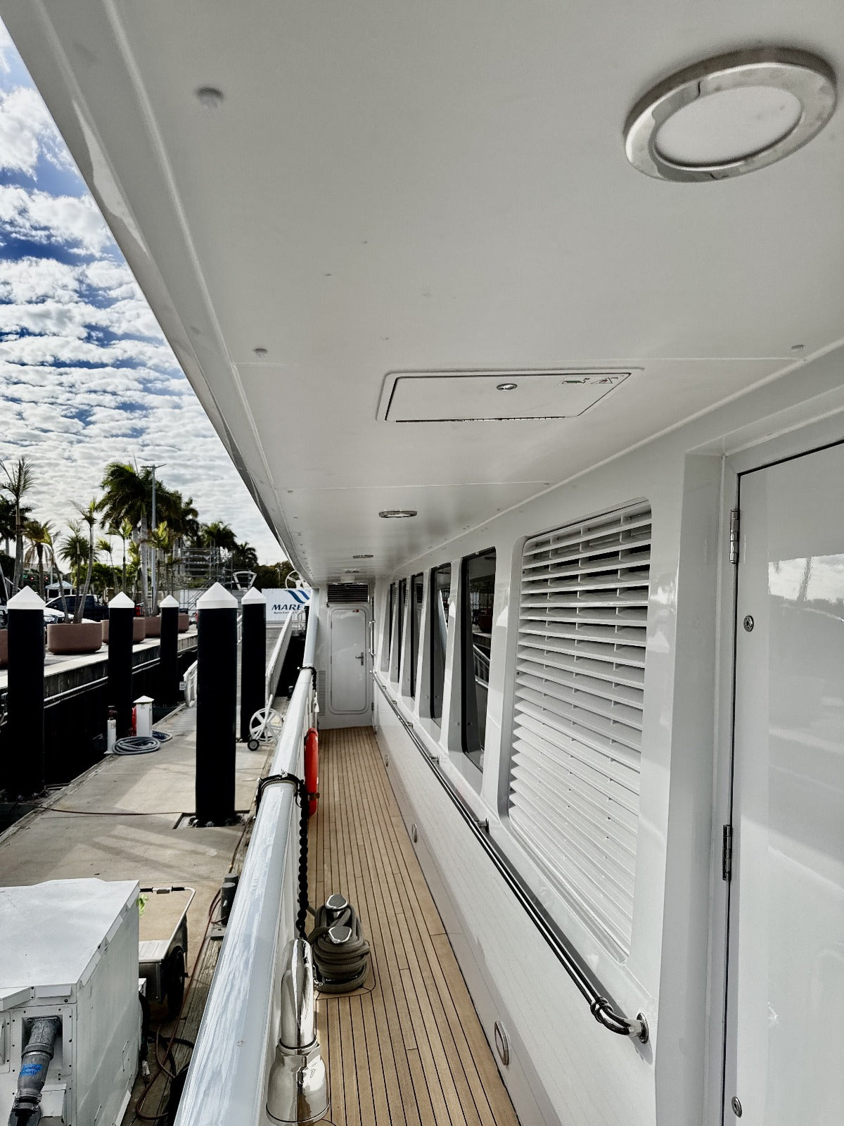 Boat lights on boat | Hallandale Beach FL Lighting Companies