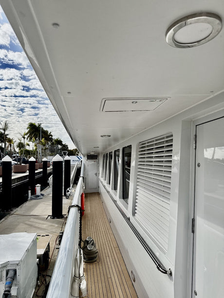 Boat lights on boat | Hallandale Beach FL Lighting Companies