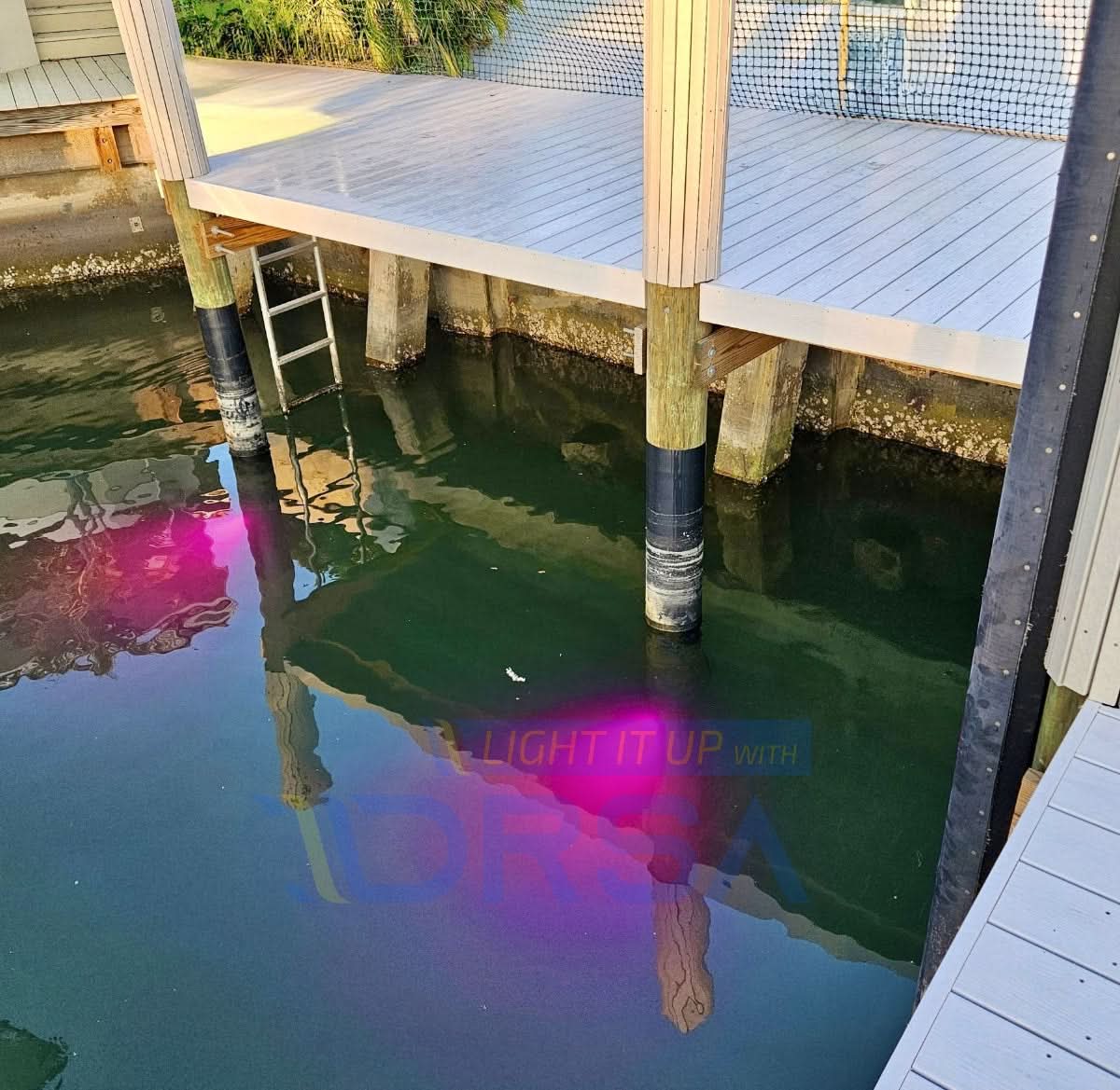 Kraken Spectrum Dock Light Installed Underwater - Full Color Display
Pink color led