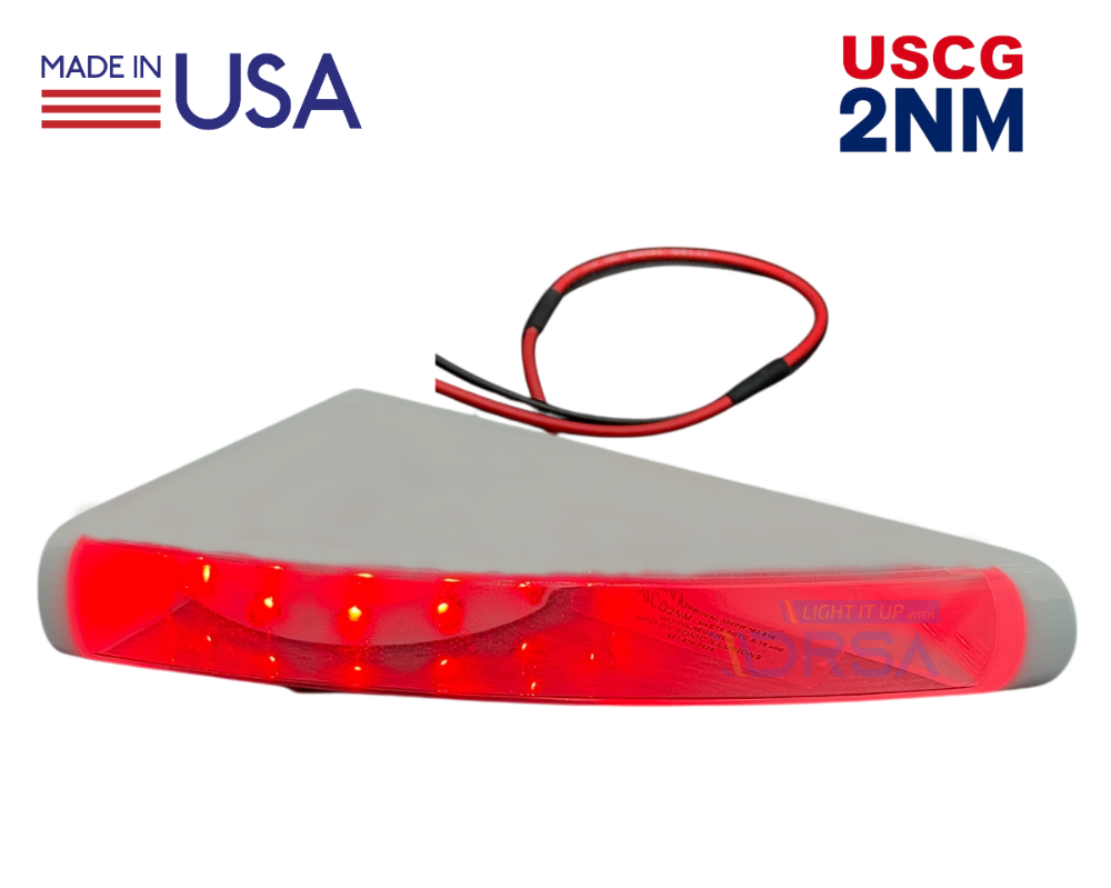 colse up of SI Flush Mount LED Navigation Light – port red replacement  led on seahunter center console 