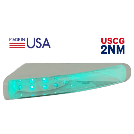 colse up of SI Flush Mount LED Navigation Light – STBD green led on seahunter center consoleno background