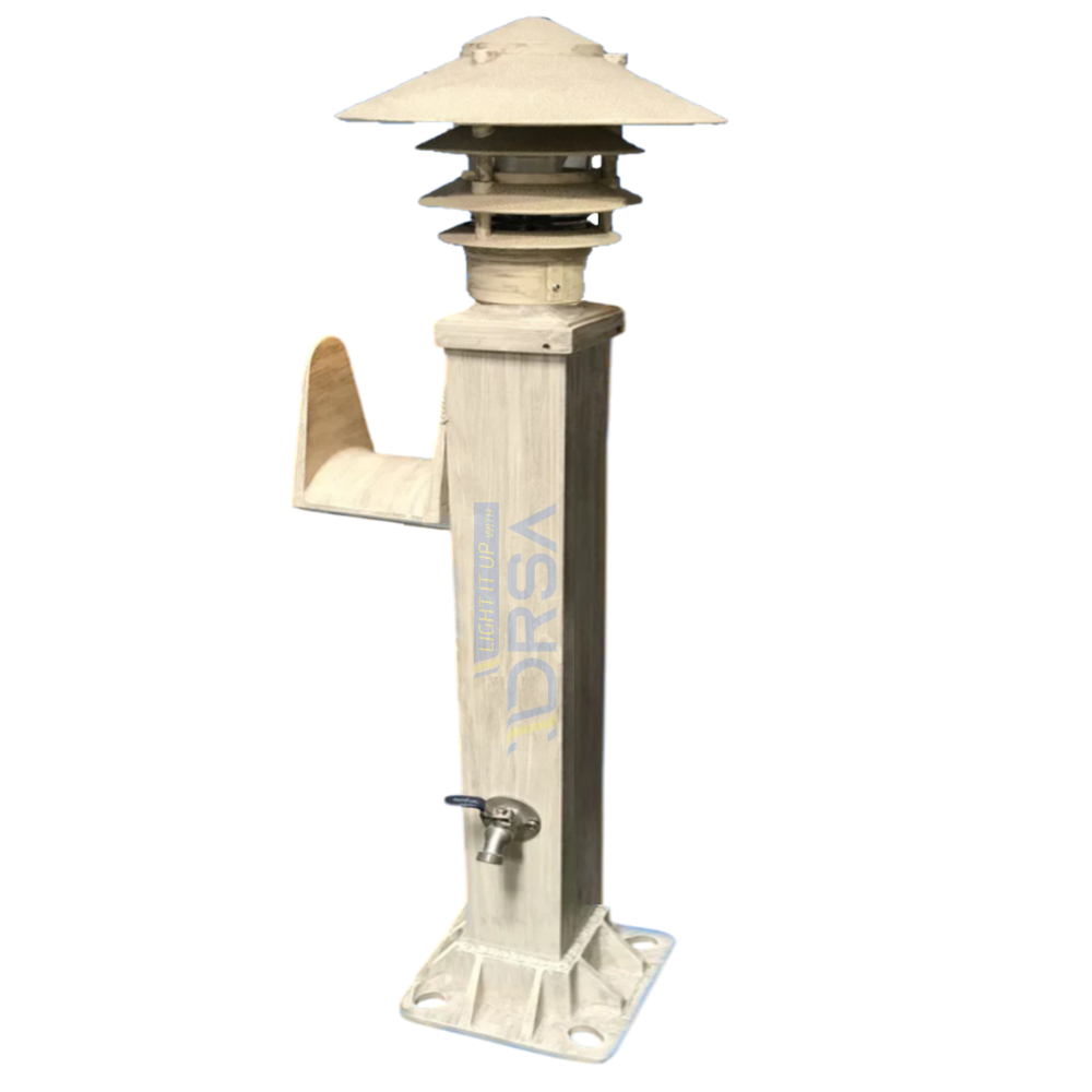 SAnd finish aluminum dock hose station with pagoda light

