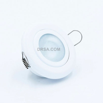 Voyager, White 3 1/8" Dia Marine Light